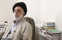 هادی خامنه ای