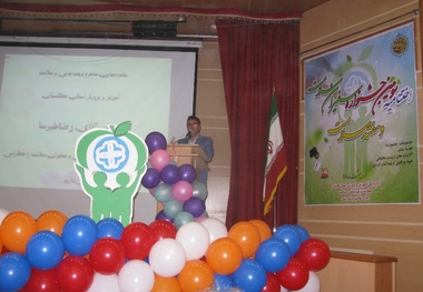 دانش آموزان برتر دو جشنواره استانی در گنبدکاووس تجلیل شدند