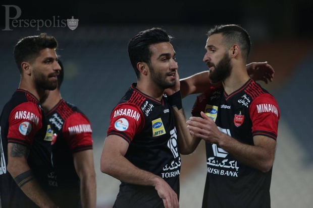 کلهر: قهرمانی در نیم فصل ارزش زیادی ندارد/ کیفیت لیگ در هفته های اخیر بهتر شده است