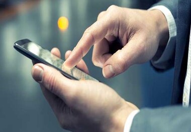 نوجوانان بیش 8 ساعت در فضای مجازی حضور دارند