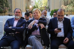 نشست روایت وطن در سینمای ایران