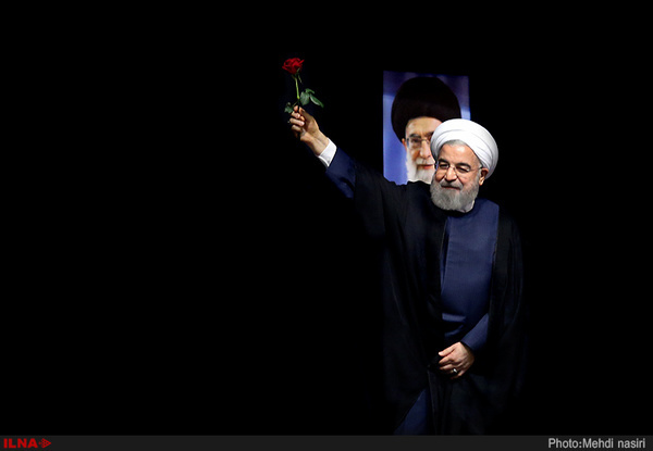 روحانی برای پایان دادن به خرابی‌های دولت قبل چهار سال دیگر زمان نیاز دارد