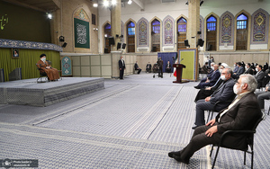 دیدار جمعی از دانشجویان با رهبر معظم انقلاب