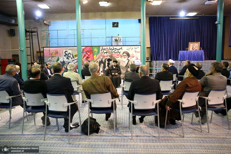 دیدار جمعی از معاونین و سفرای سابق وزارت خارجه‎‎ با سید حسن خمینی