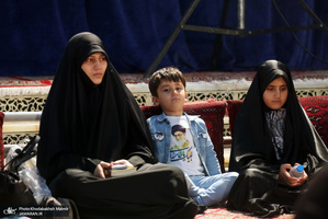 ..احیای شب بیست وسوم ماه مبارک رمضان در حرم مطهر امام خمینی(س)