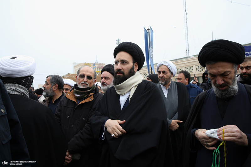 مراسم شییع و نماز