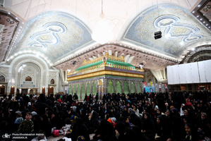 مراسم عزاداری شب شهادت حضرت زهرا (س) در حرم امام خمینی