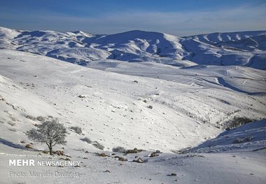 بارش ۵۵سانتیمتری برف درافراتخته سامانه جدید بارشی جمعه واردمی شود