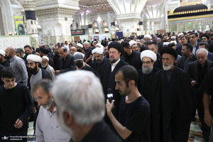 مراسم تشییع و تدفین همسر آیت الله موسوی بجنوردی (ره) در حرم امام خمینی (س)-3