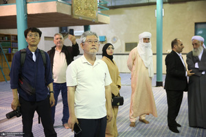 بازدید مهمانان خارجی مراسم بزرگداشت سالگرد ارتحال امام خمینی (ره)
