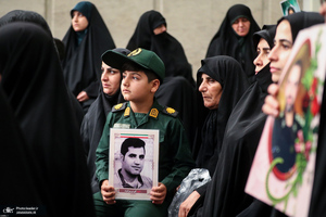 مراسم گرامیداشت عید میلاد پیامبر اکرم (ص) و امام صادق (ع) در حسینیه امام خمینی (ره)