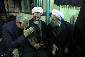 مراسم بزرگداشت همسر آیت الله موسوی بجنوردی (ره) در حسینیه شماره یک جماران-3