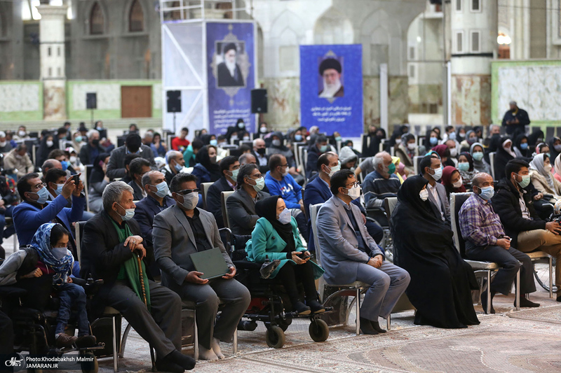 دیدار رئیس سازمان بهزیستی و جمعی از توان یابان این سازمان با سید حسن خمینی