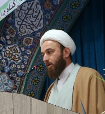 امام جمعه موقت گناوه: سپاه مقتدرانه از مظلومان جهان دفاع می کند