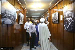 بازدید جمعی از طلاب کشورهای آفریقایی از جماران‎‎