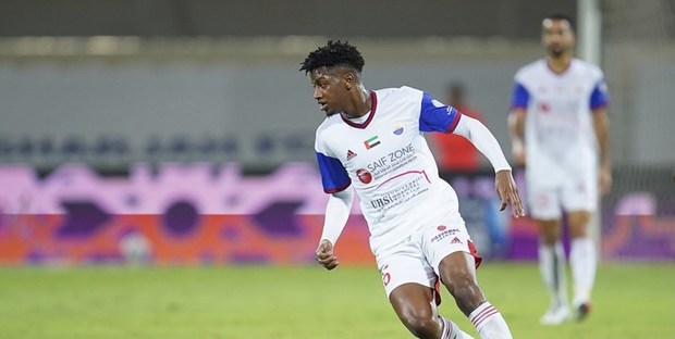 مدافع شارجه بازی با تراکتور را از دست داد
