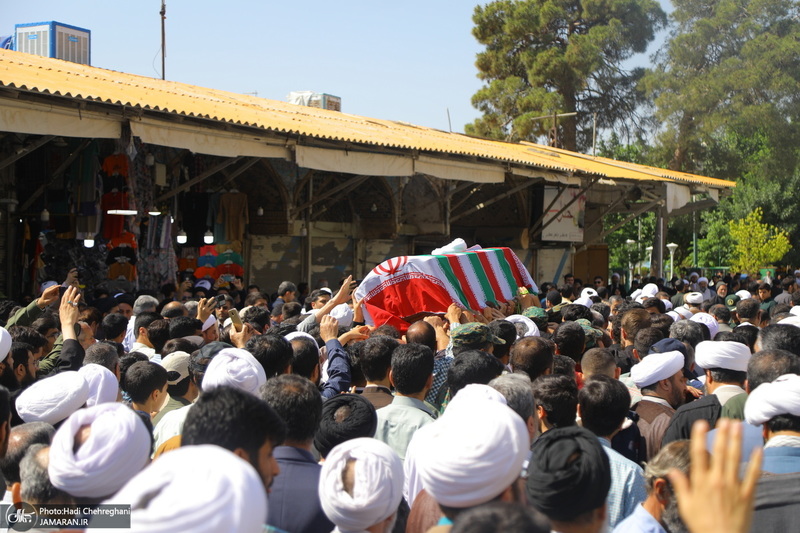تشییع مرحوم آیت الله عباسعلی سلیمانی (ره) در حرم مظهر حضرت معصومه (س)