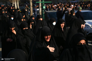 تشییع پیکر شهدای مدافع حرم در شهرک شهید محلاتی