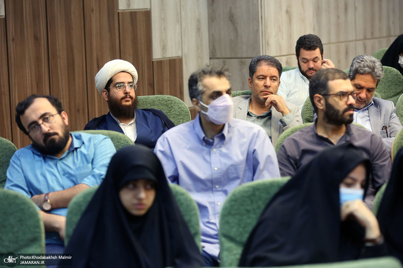 مراسم گرامیداشت شهید بهشتی و یارانش در پژوهشکده امام خمینی (س) و انقلاب اسلامی