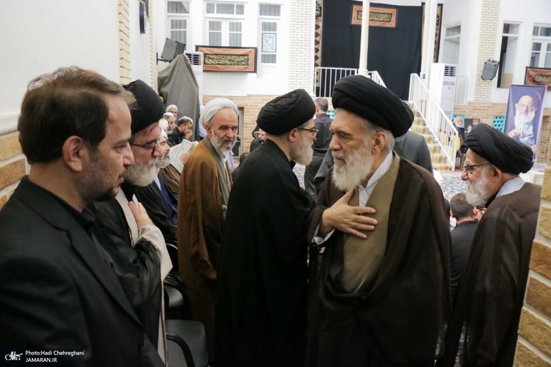 حضور آیت الله سید حسن خمینی در مراسم وداع با آیت الله العظمی شبری زنجانی (ره)
