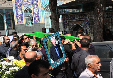 پیکر آخرین بازمانده نسل سیاه بازی درگرگان تشییع شد