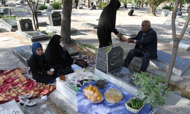 کمک های مردم در 130 پایگاه چراغ برات جمع آوری می شود