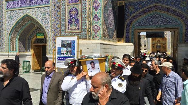 پیکر افسر سانحه دیده پلیس در مشهد تشییع شد