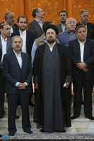 ادای احترام شهردار و اعضای شورای شهر پنجم نسبت به مقام شامخ حضرت امام(س)