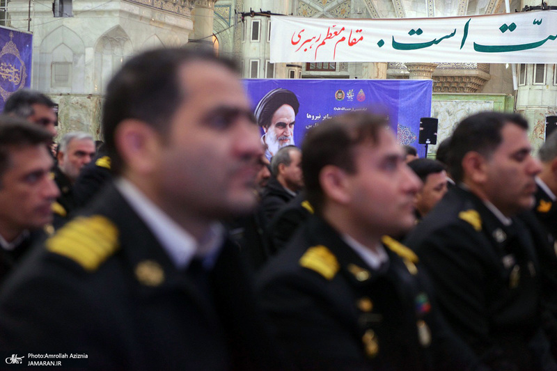 تجدید میثاق فرمانده و پرسنل نیروی دریایی ارتش جمهوری اسلامی ایران با آرمان‌های امام خمینی(س)