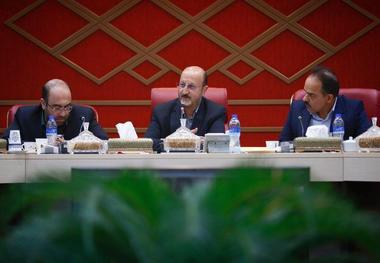 منزلت کارگران باید مورد توجه قرار بگیرد