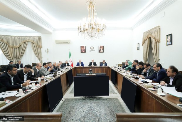 تصویب چهار طرح مهم در حوزه‌های راه، نیرو، سدسازی و انرژی جلسه شورای اقتصاد/ عارف: باید معضل پسماند سه استان شمالی کشور در دولت چهاردهم حل شود 