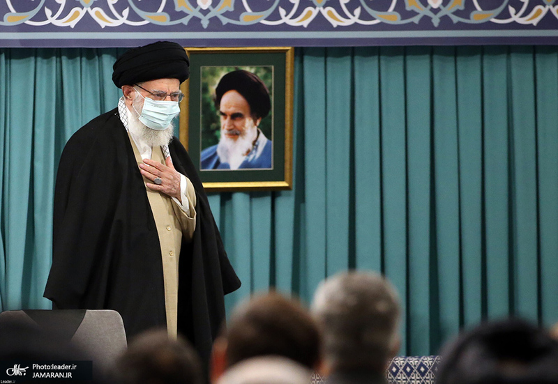 دیدار مسئولان نظام و مهمانان کنفرانس وحدت اسلامی با رهبر معظم انقلاب