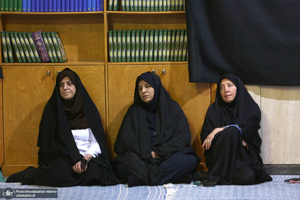 مراسم سوگواری رحلتحضرت رسول اکرم ،شهادت امام رضا(ع) وامام حسن مجتبی (ع) در حسینیه جماران