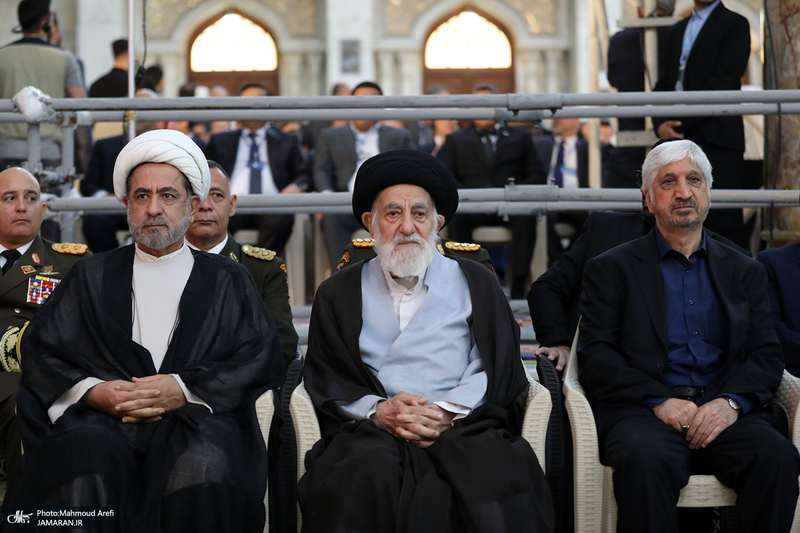 حضور شخصیت‌های سیاسی و مسئولان کشوری و لشکری در مراسم سالگرد ارتحال حضرت امام خمینی (س) -3