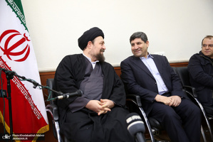 دیدارمدیران و جمعی از اعضای تحریه موسسه مطبوعاتی ایران و خبرگزاری ایرنا با سید حسن خمینی