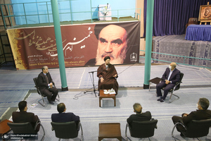 دیدار دبیر کل و اعضای حزب مردم سالاری با سید حسن خمینی