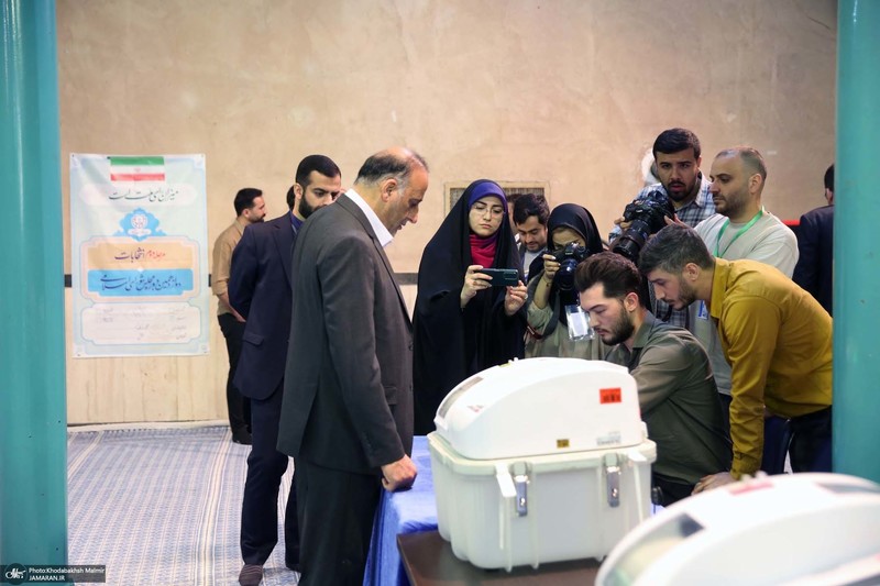 حضور سید حسن خمینی در دور دوم انتخابات مجلس شورای اسلامی