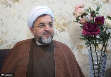 شناخت قدیس‌ها