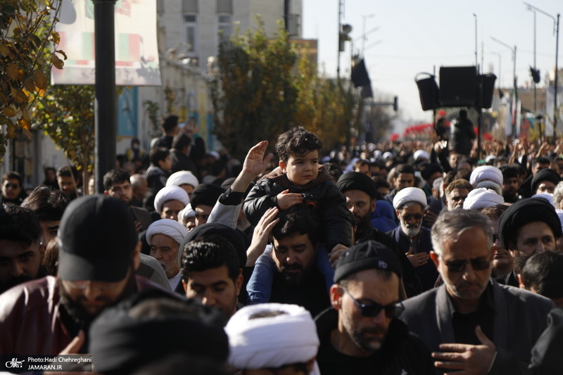دسته عزاداری روز شهادت حضرت زهرا (س) با حضور آیت الله العظمی وحید خراسانی