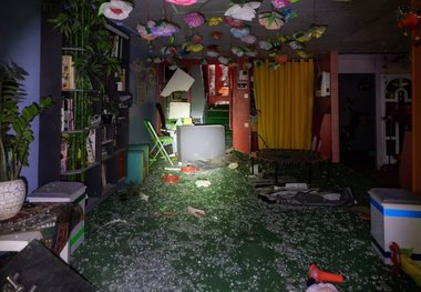 اسرائیل به این مهدکودک در تهران حمله کرد/ بچه ها فقط  ۱۰ دقیقه قبل از حمله از محل خارج شدند + عکس