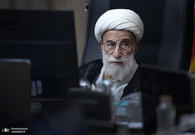 آیت‌الله جنتی: بیانات مقام معظم رهبری نقشه راه مواجهه با توطئه‌هاست/ هر کس گزینه‌ای غیر از قوی شدن کشور را انتخاب کند، پشیمان خواهد شد