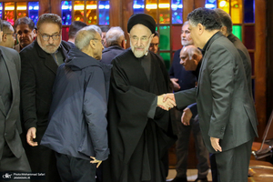 مراسم ختم مهیندخت خاتمی