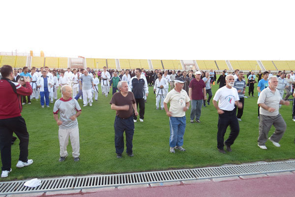 تاثیر رژیم غذایی و ورزش بر کاهش عوارض جانبی سرطان پروستات
