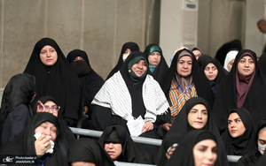 دیدار مسئولان نظام و مهمانان کنفرانس وحدت اسلامی با رهبر معظم انقلاب