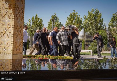 برگزاری مراسم تشییع رضا سوخته سرایی