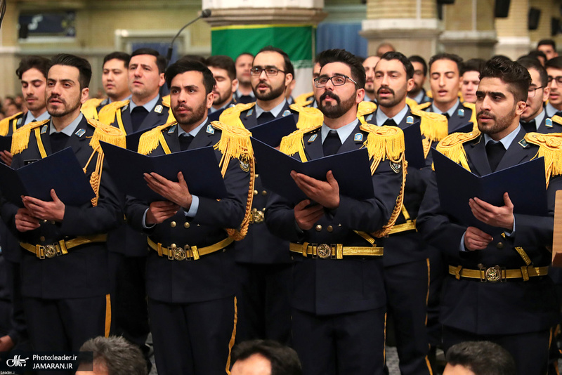 دیدار جمعی از فرماندهان و کارکنان نیروی هوایی ارتش با فرمانده معظم کل قوا