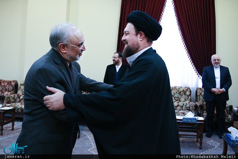 حاشیه تجدید میثاق رئیس جمهور و هیئت دولت با آرمان های امام خمینی(س) 