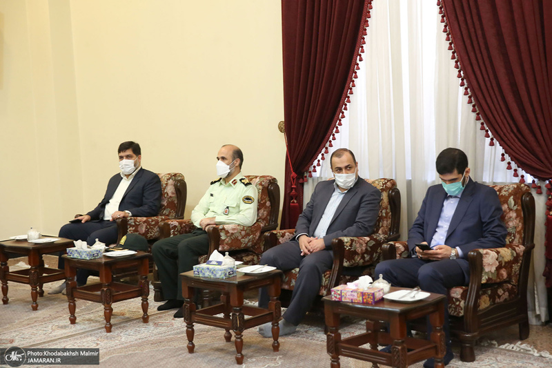 تجدید میثاق رئیس و اعضای دوره جدید شورای اسلامی شهر تهران با آرمان های امام خمینی(س)