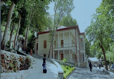 دکتر مسیح دانشوری کیست؟+عکس