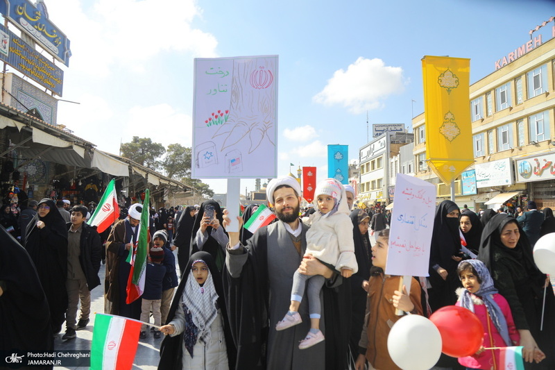 راهپیمایی باشکوه 22 بهمن در قم